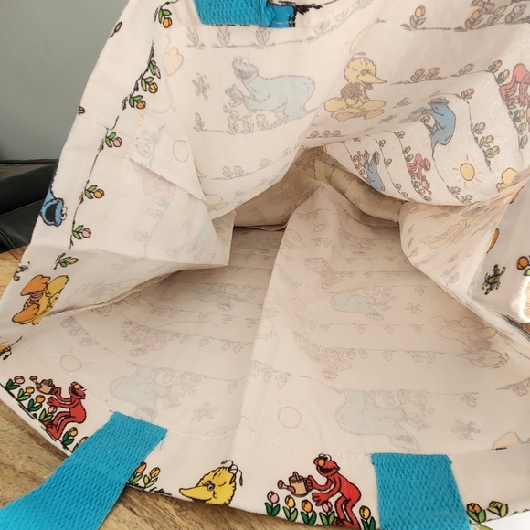 Sesame Street Big Bird, Elmo, Cookie Monster Garden Canvas Tote Bag - Picture 12 of 12